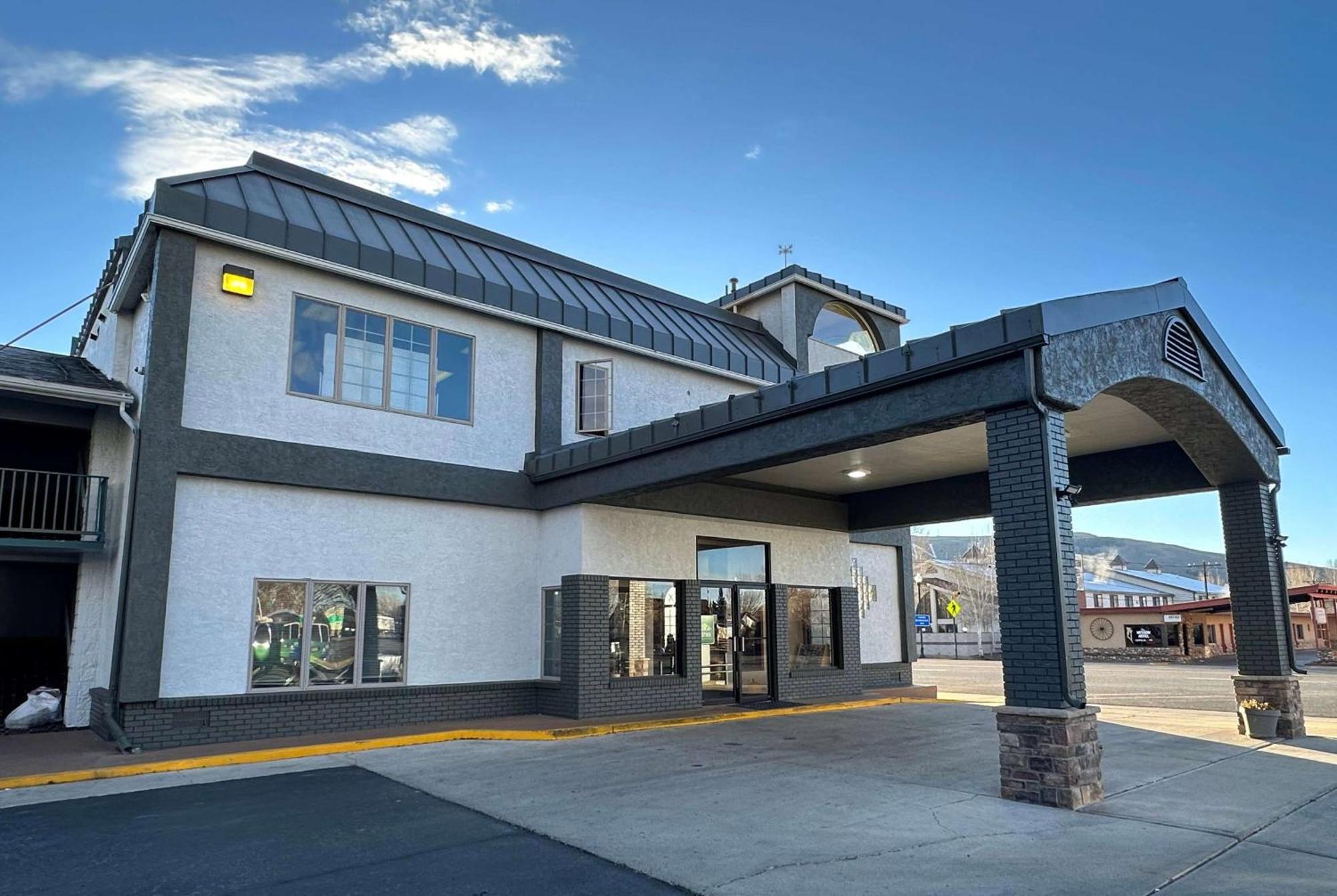 Wingate By Wyndham Gunnison Near Western Colorado University מראה חיצוני תמונה