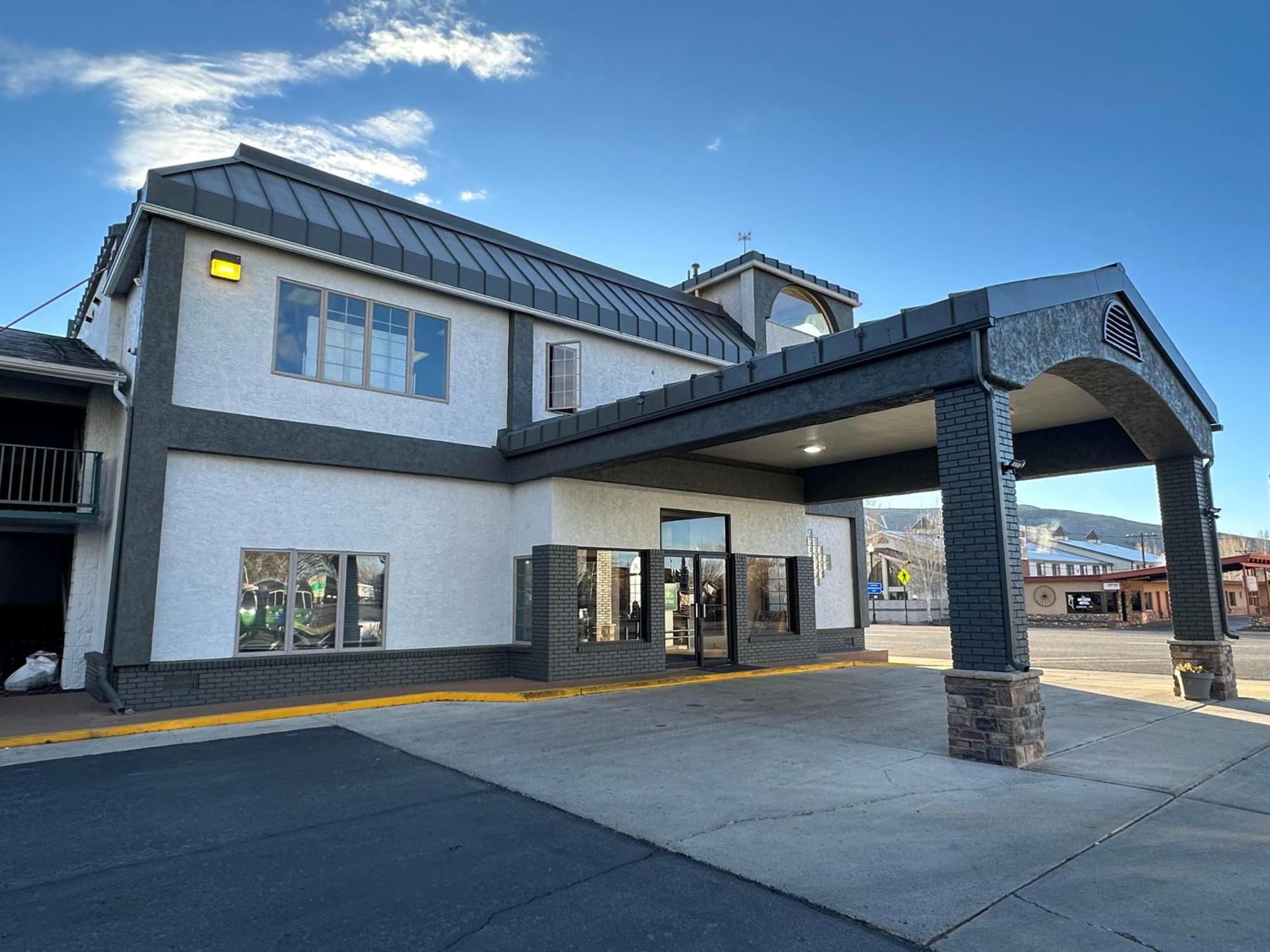 Wingate By Wyndham Gunnison Near Western Colorado University מראה חיצוני תמונה
